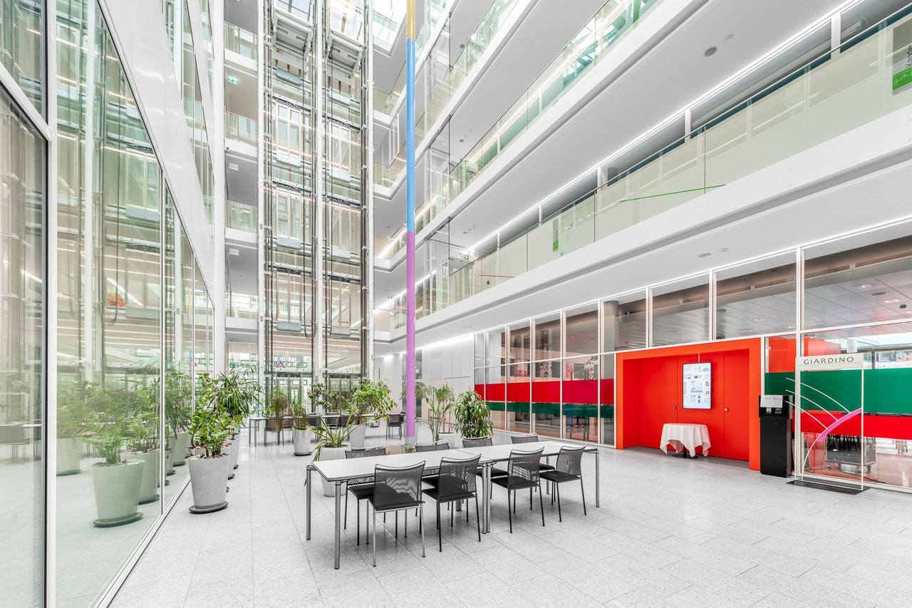 980m² office