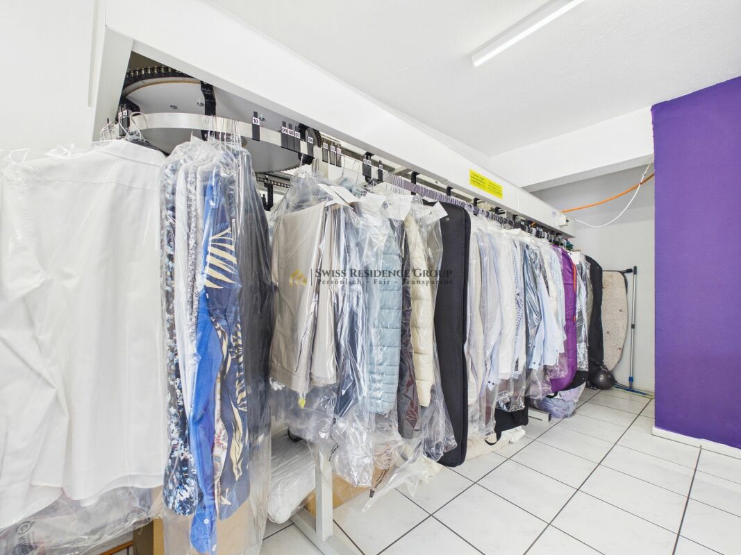 50m² commercial