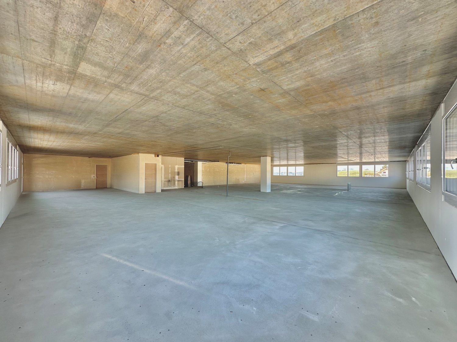 451m² commercial, Foto 4 von 10
