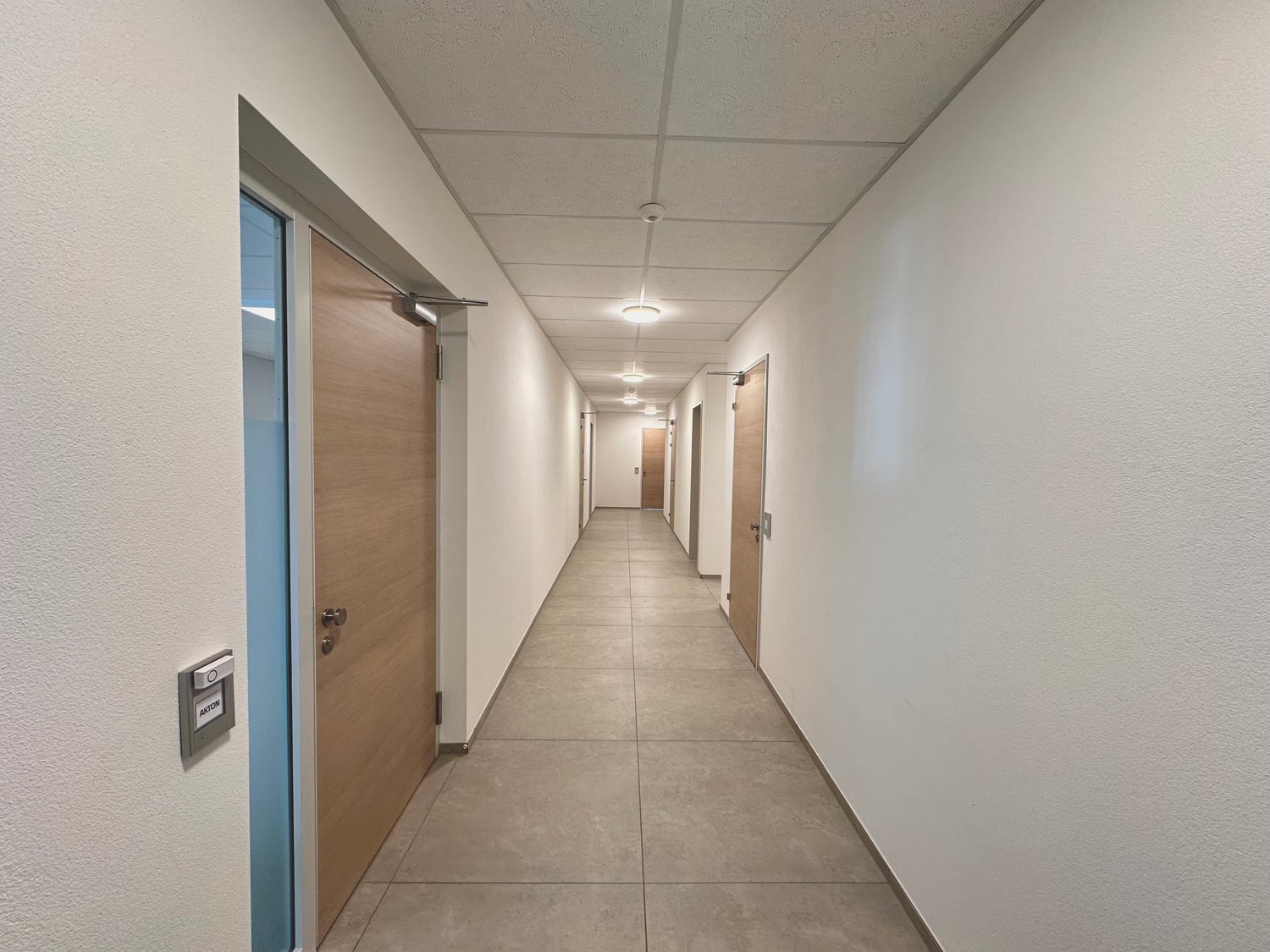 451m² commercial, Foto 2 von 10