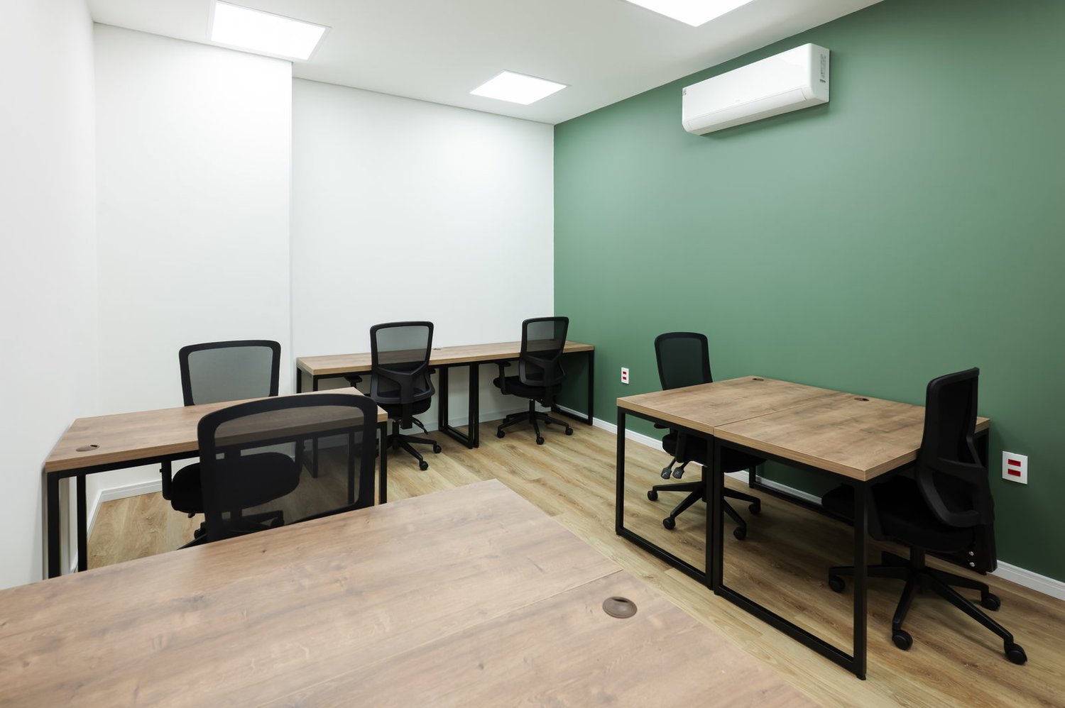 150m² Büro, Foto 2 von 10