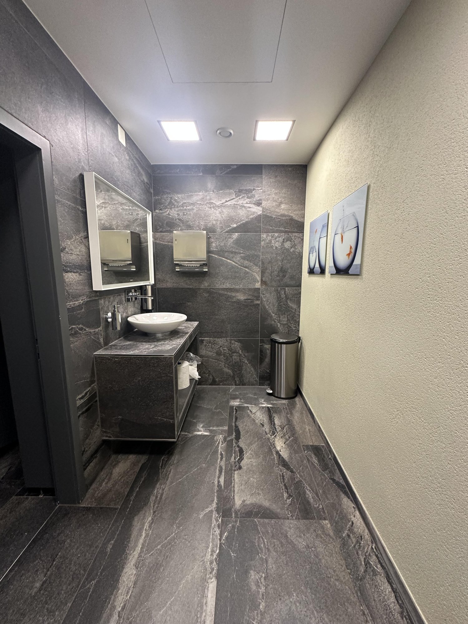9m² office