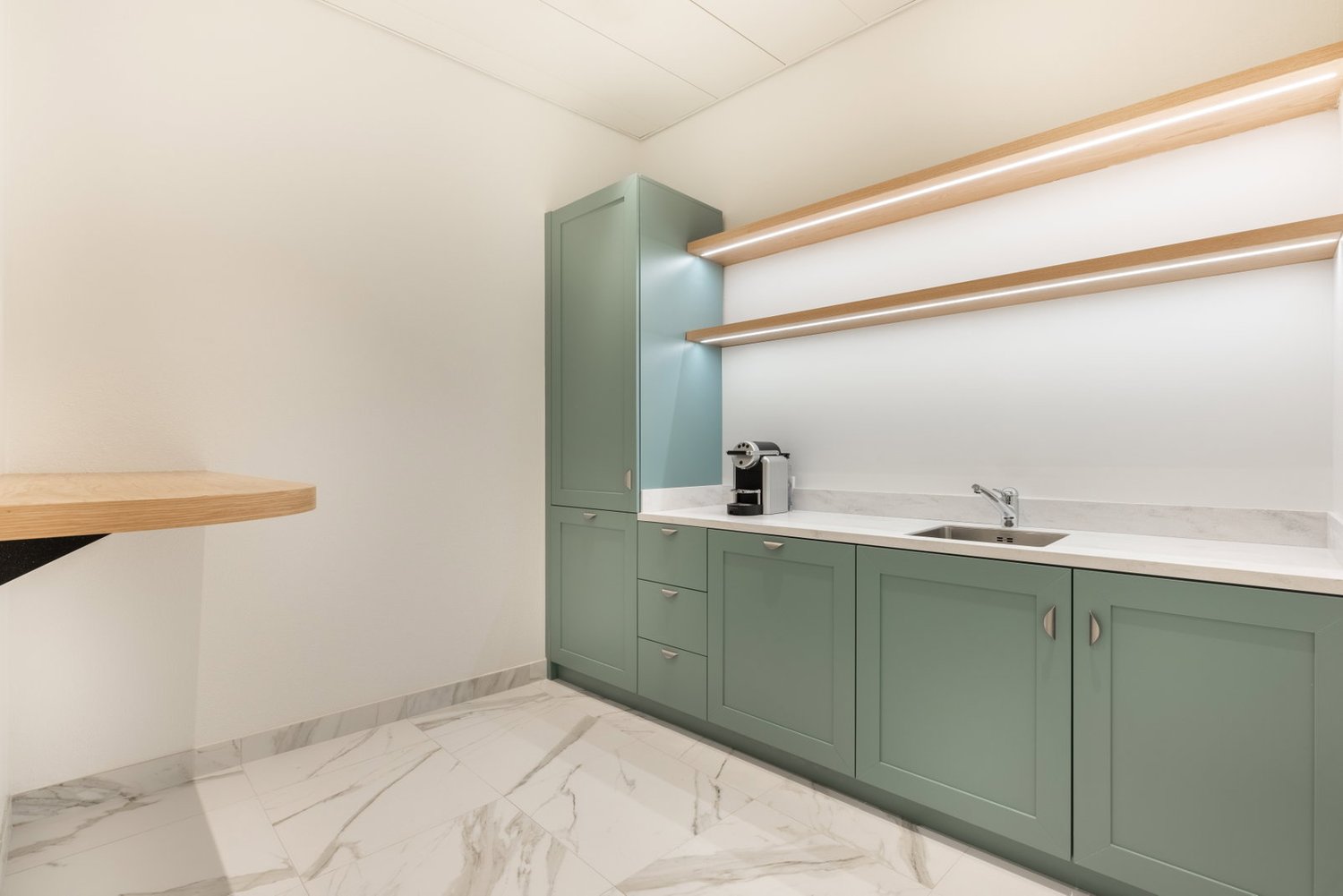 110m² Büro, Foto 7 von 9