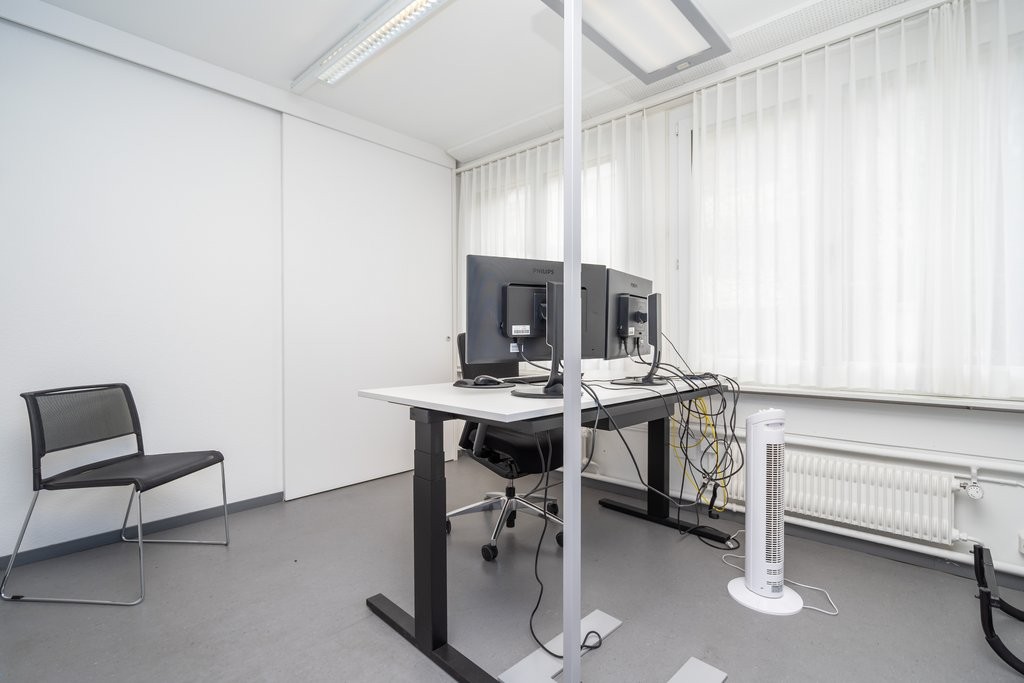 356m² office