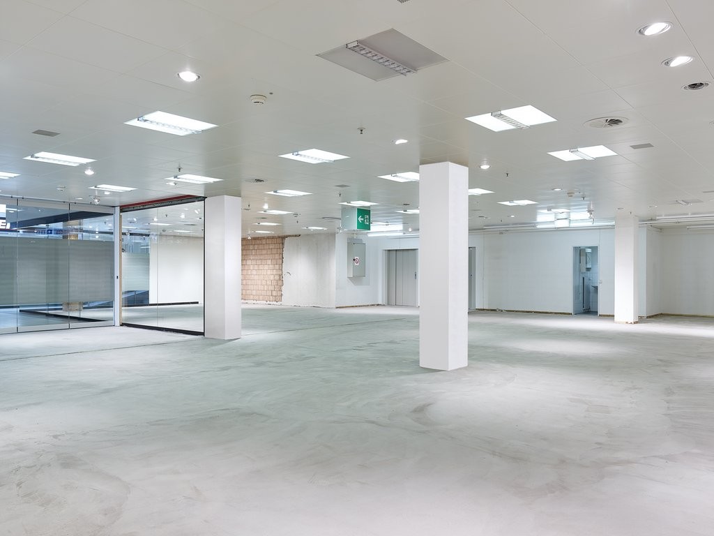 Magasin de 371m²