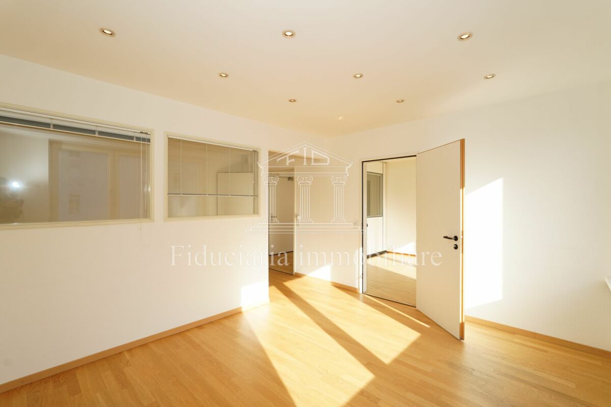 Büro, Foto 2 von 8