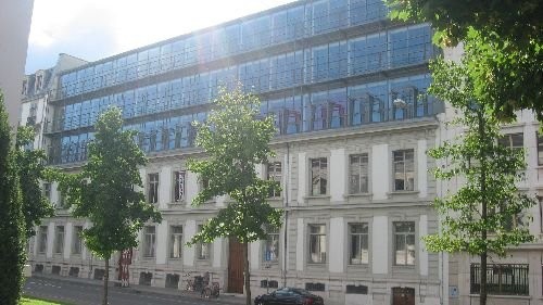 503m² Büro, Foto 2 von 10