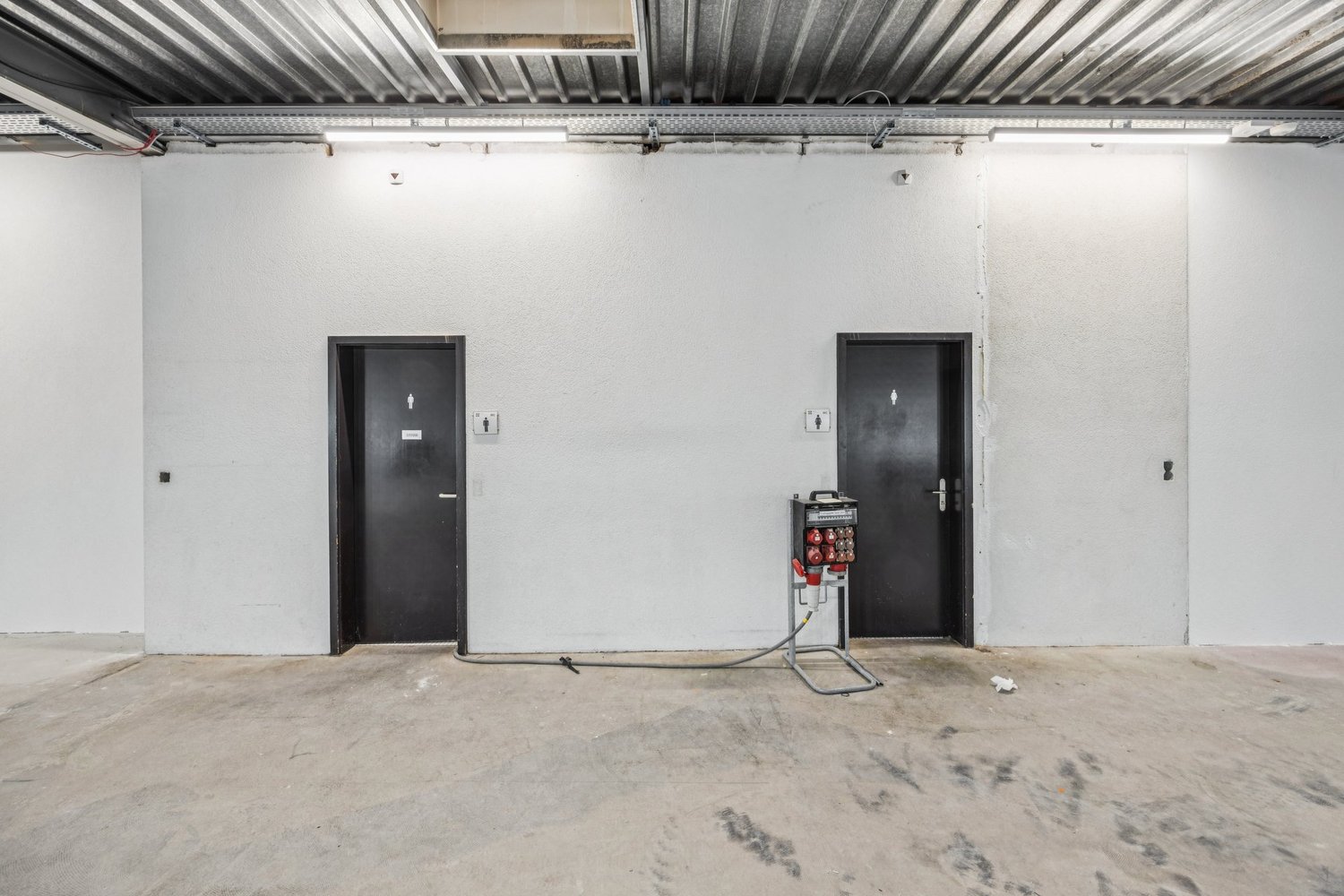 1000m² commercial