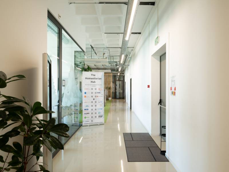 75m² office, Foto 2 von 9