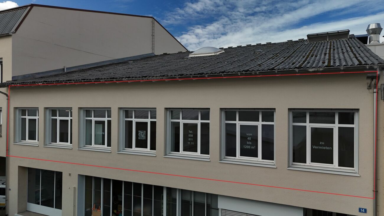 Commercial, photo 2 of 10