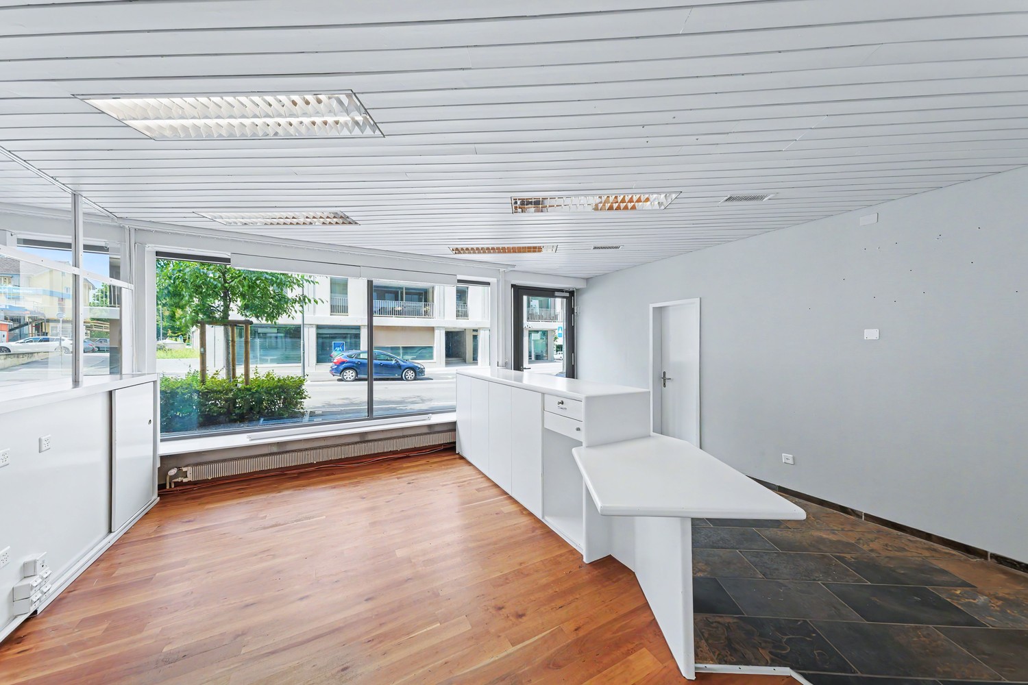 78m² commercial, Foto 1 von 10