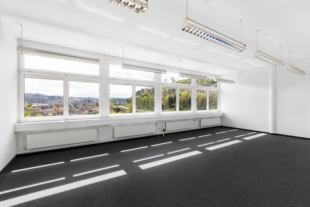 280m² commercial, Foto 2 von 8
