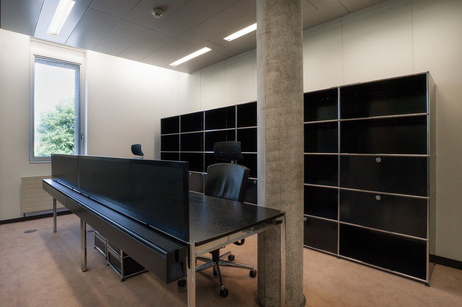 1m² office