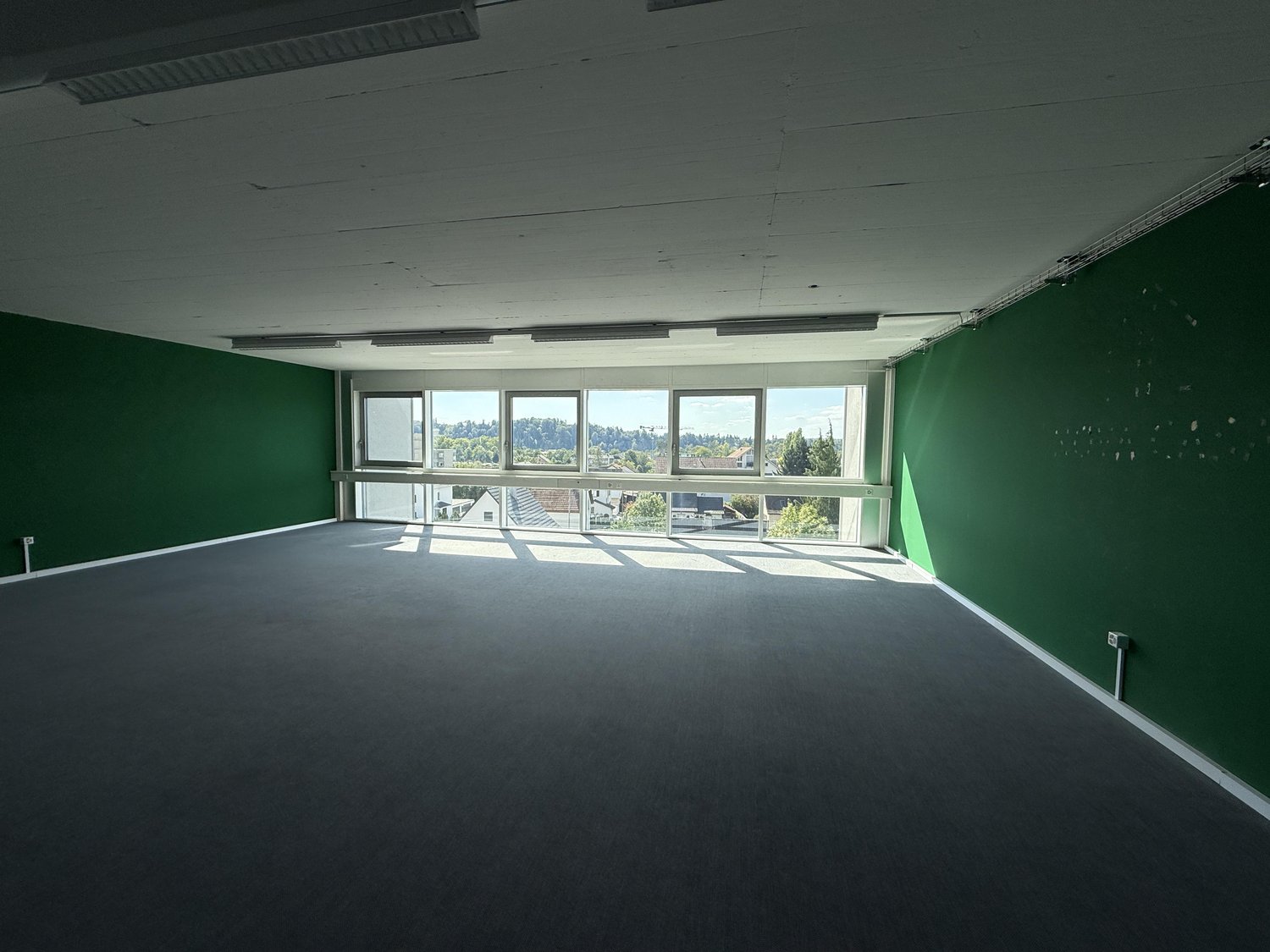 85m² bureau, photo 2 sur 9
