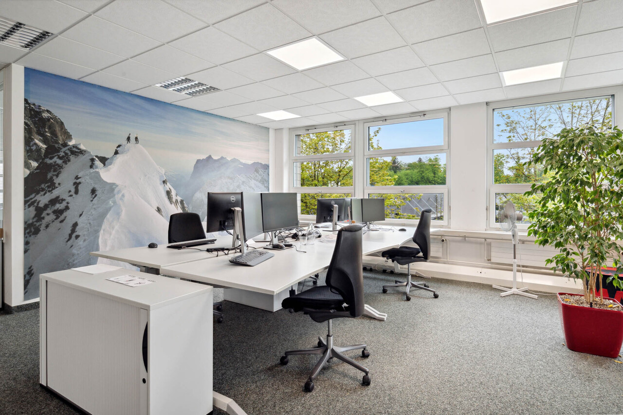 17258m² commercial