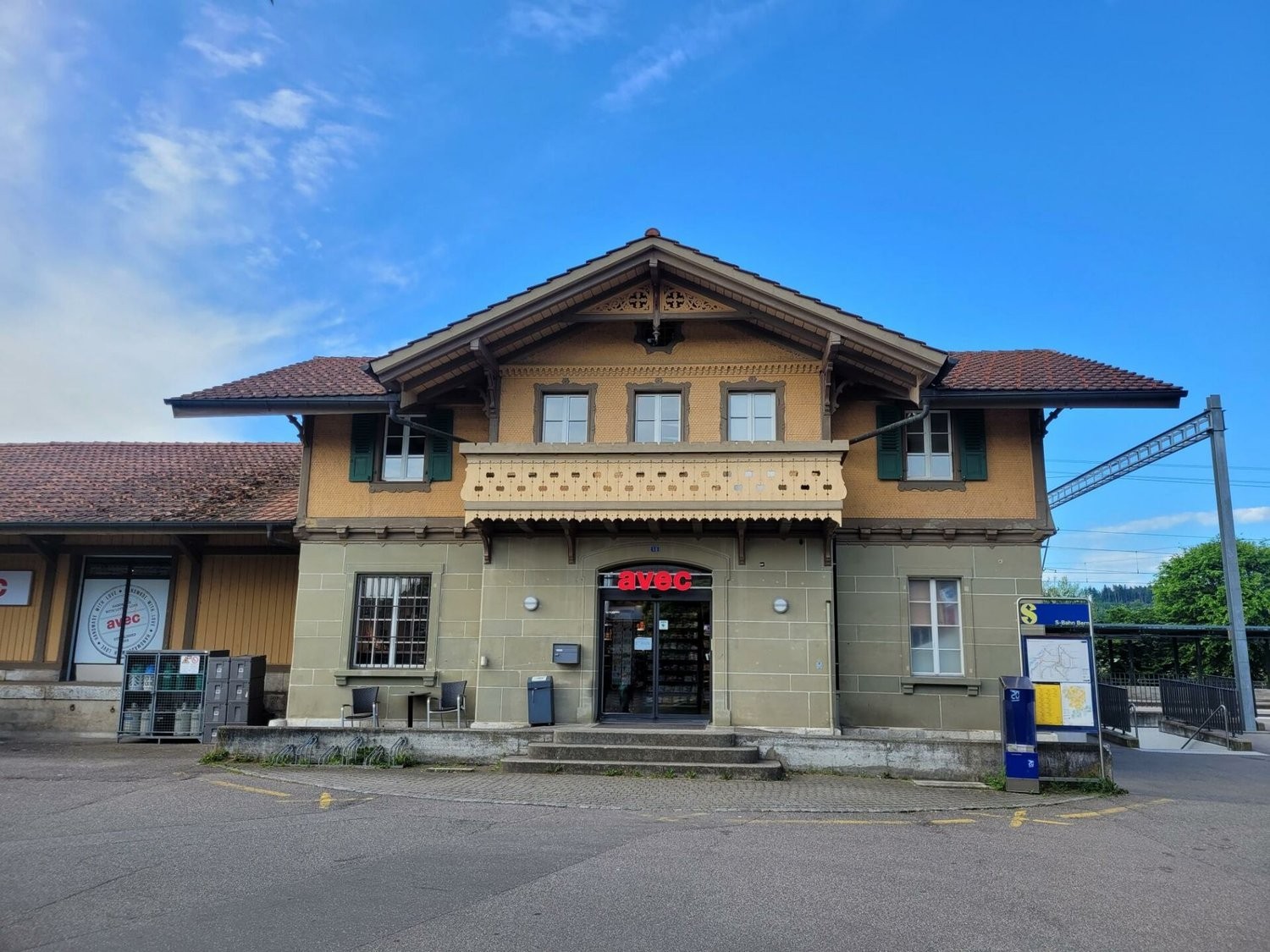 128m² restaurant