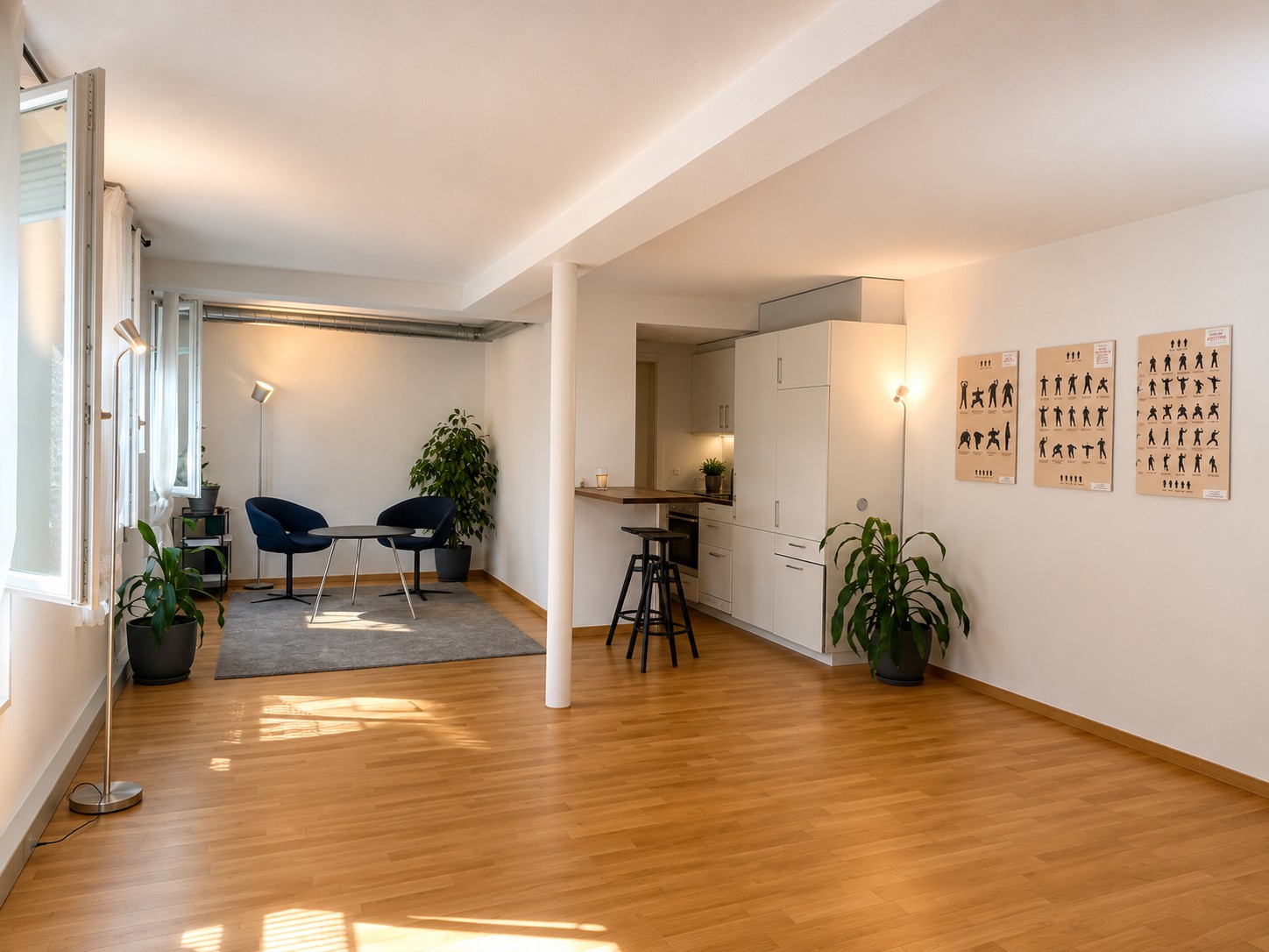 Commercial, Foto 2 von 3