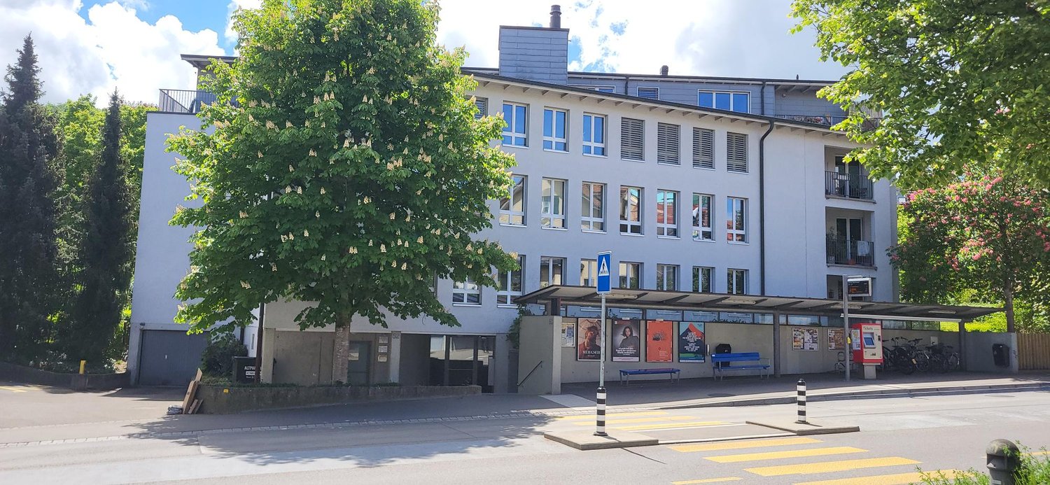 105m² office