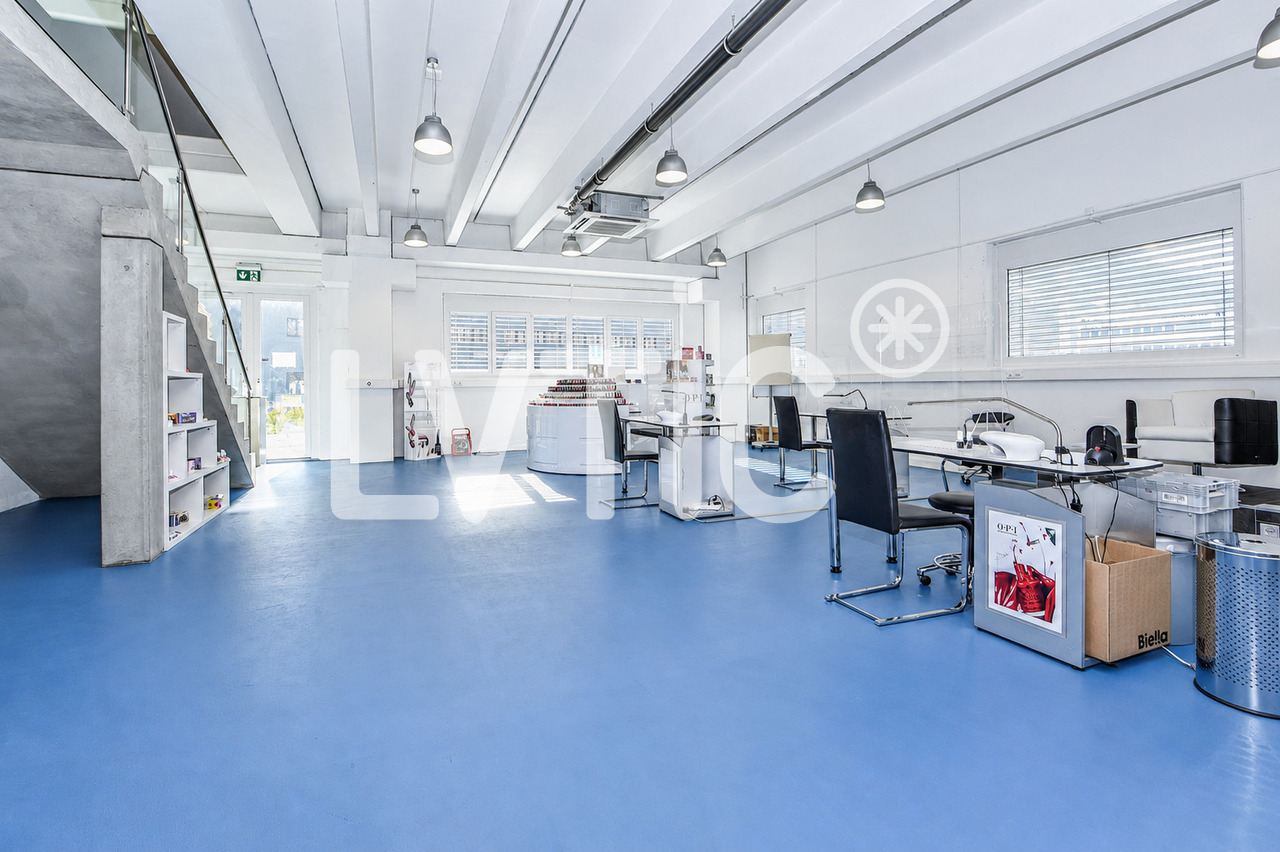 620m² office, photo 2 sur 10