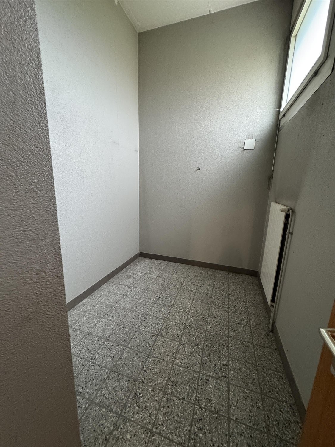 305m² commercial