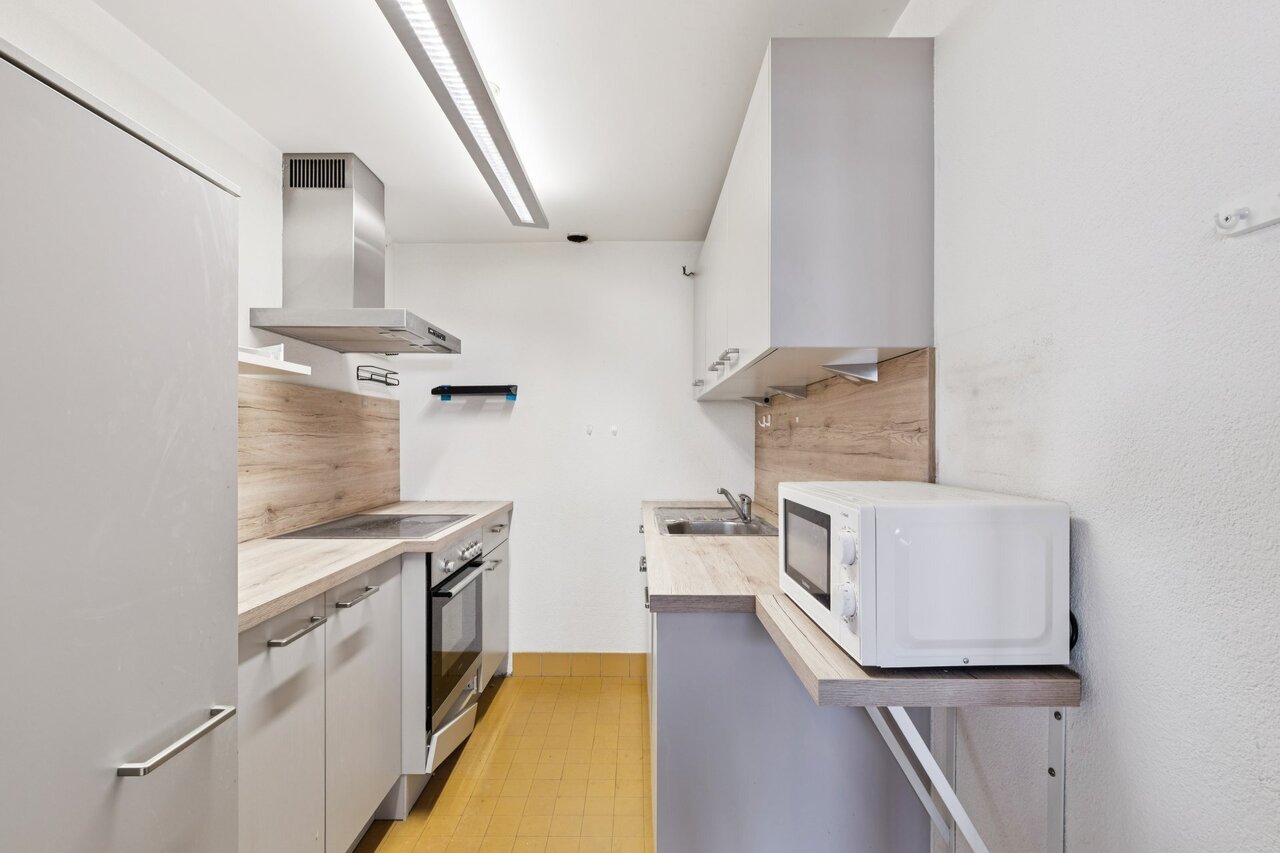 790m² commercial