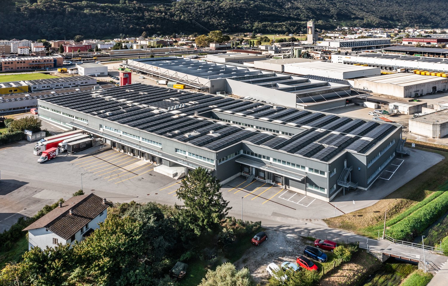 3260m² Industrieobjekt