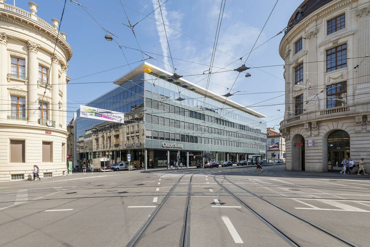 1700m² office