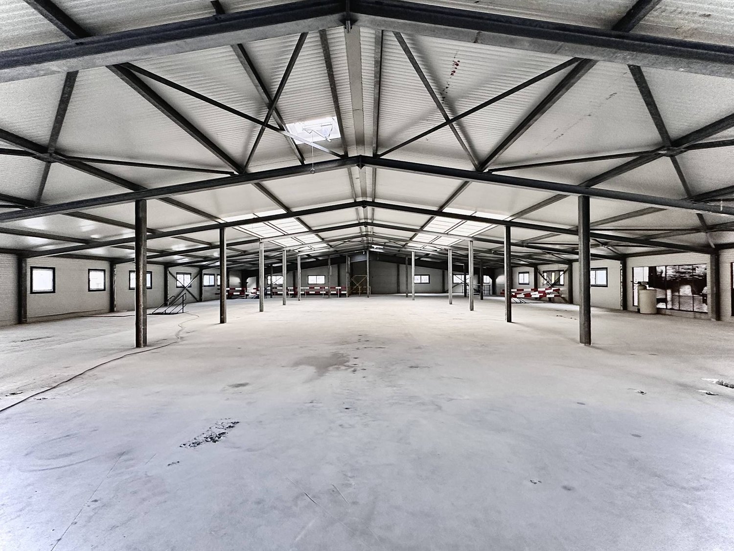 2350m² Gewerbe
