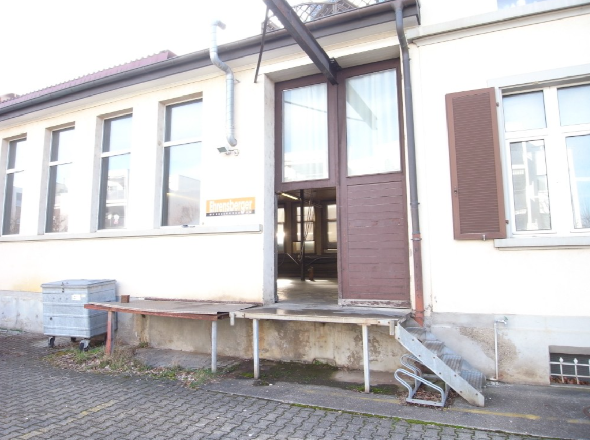 228m² industrial object