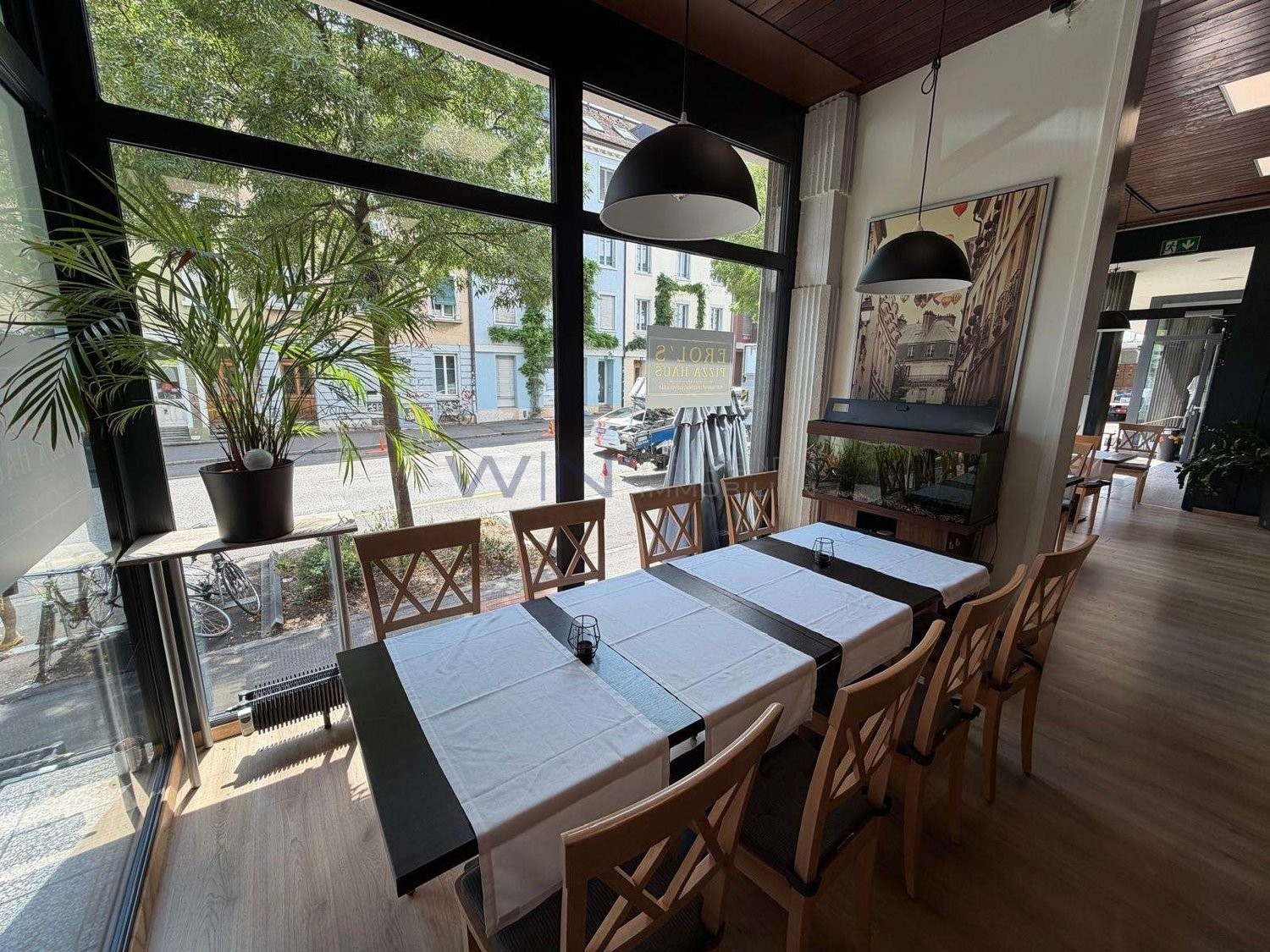240m² restaurant