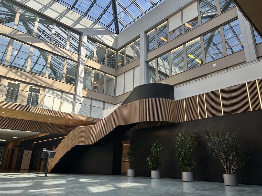 277m² Büro