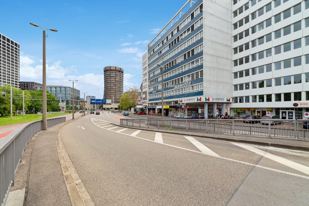 245m² office, Foto 1 von 6