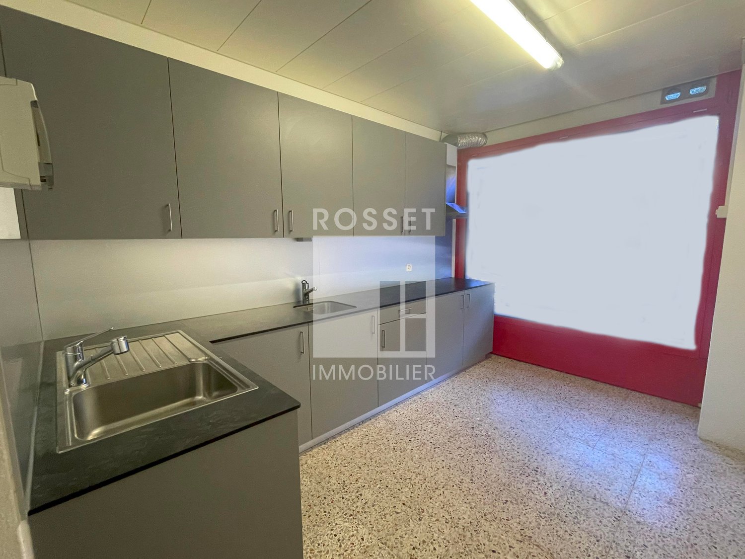51m² Laden