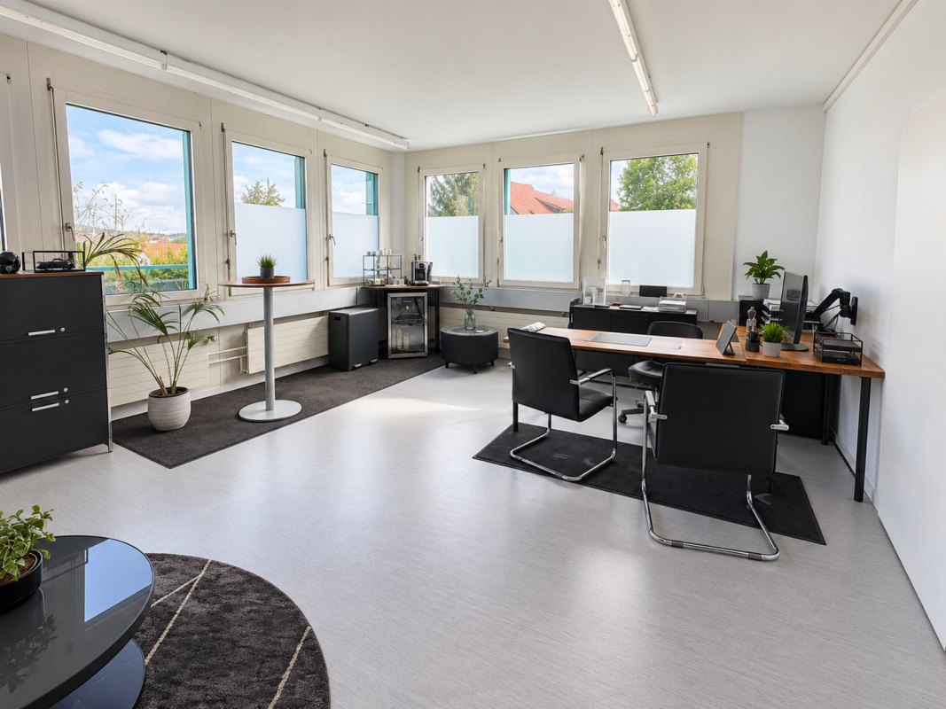Office, Foto 1 von 5