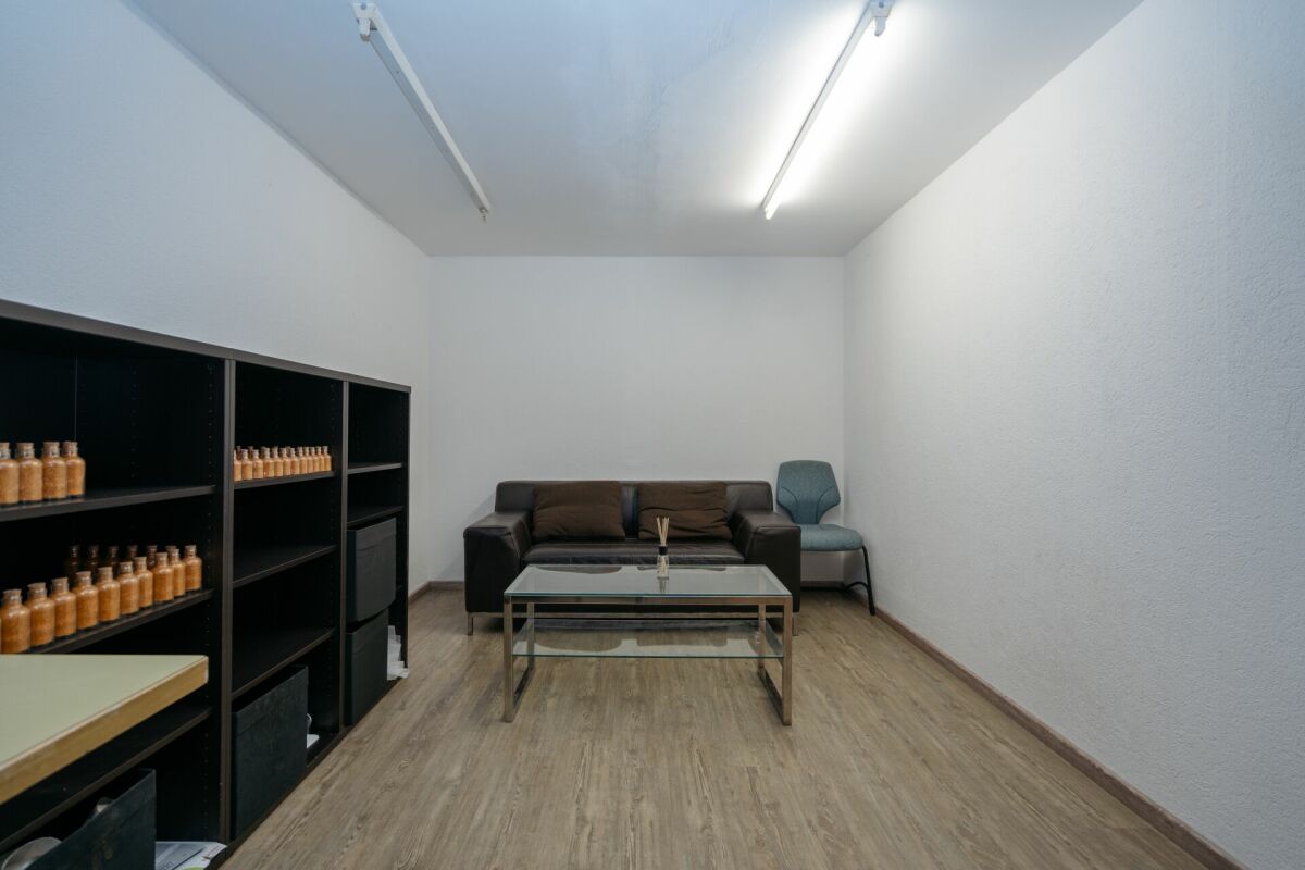 Living / commercial building, Foto 3 von 9