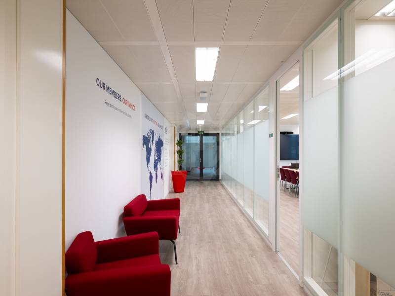 450m² Büro, Foto 7 von 10