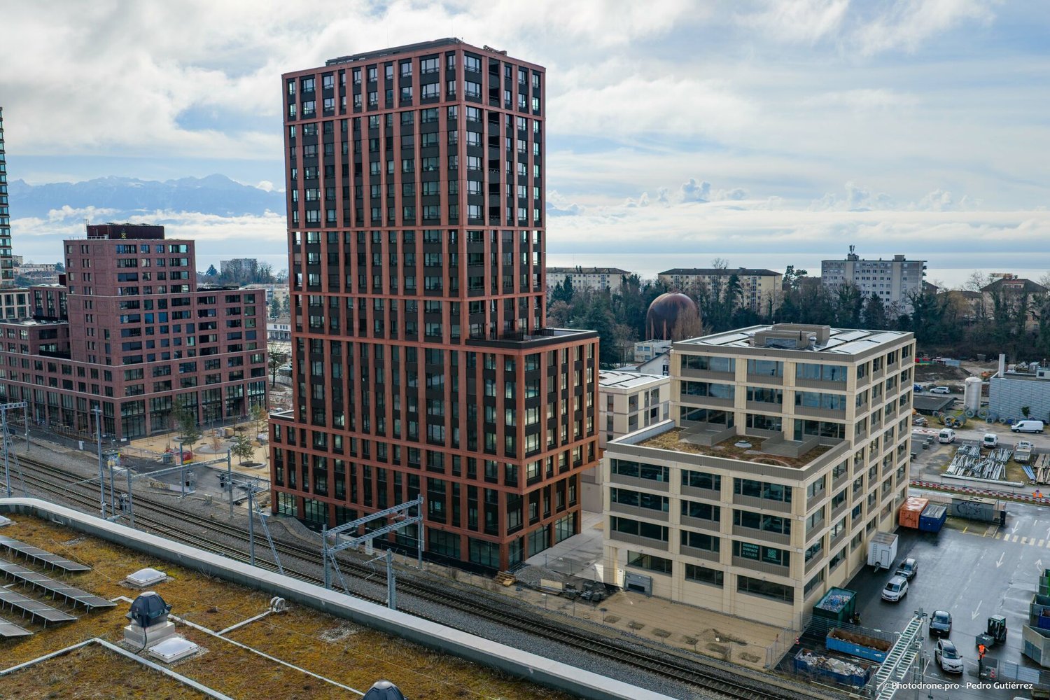 516m² studio