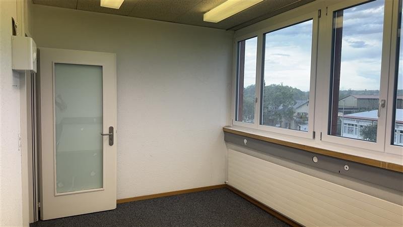 bureau de 12m², photo 4 sur 4