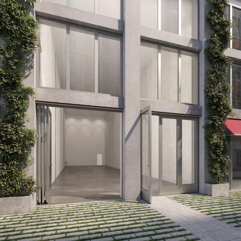 165m² shop