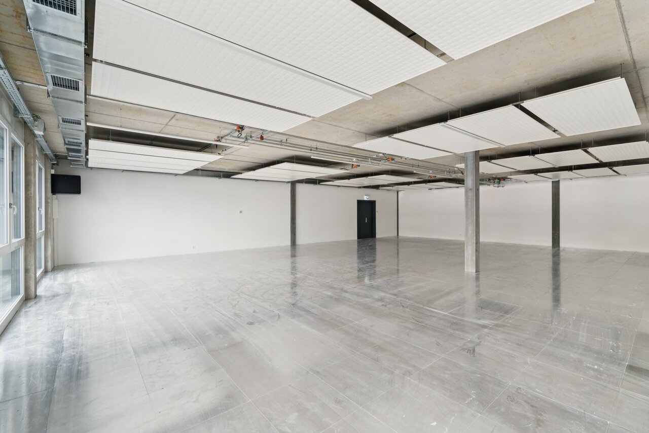 Atelier di 189m², foto 4 di 10