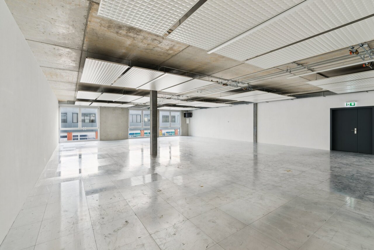 Atelier di 189m², foto 6 di 10