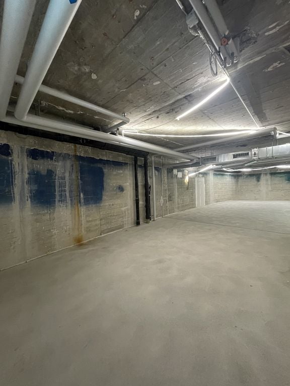 100m² storage room, Foto 1 von 3