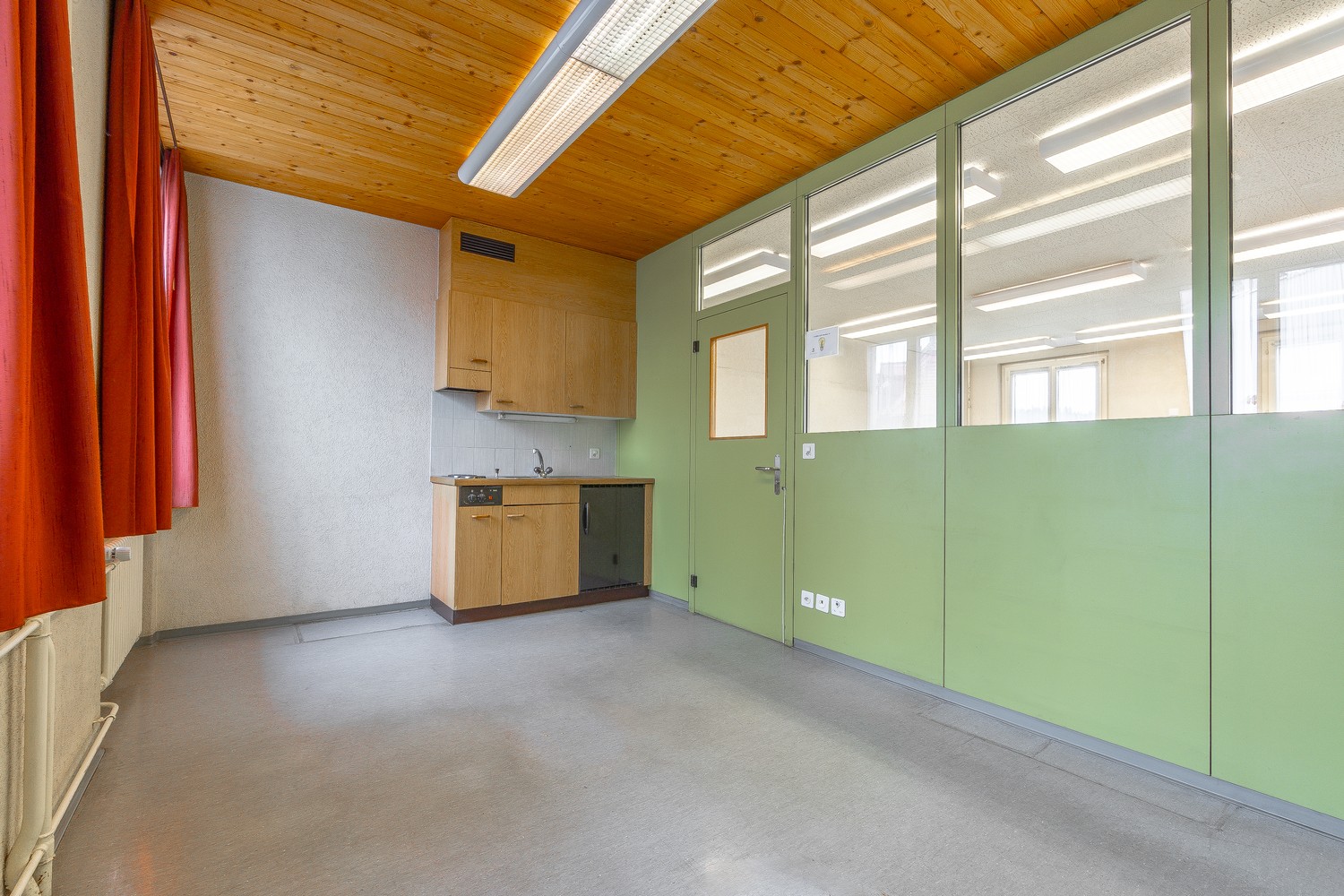 240m² commercial, Foto 6 von 8