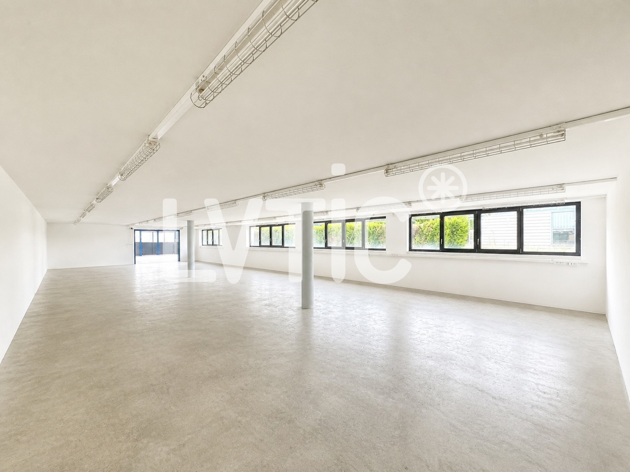 622m² atelier, Foto 2 von 10