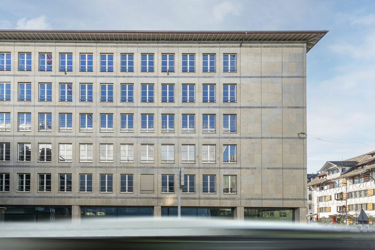 500m² office
