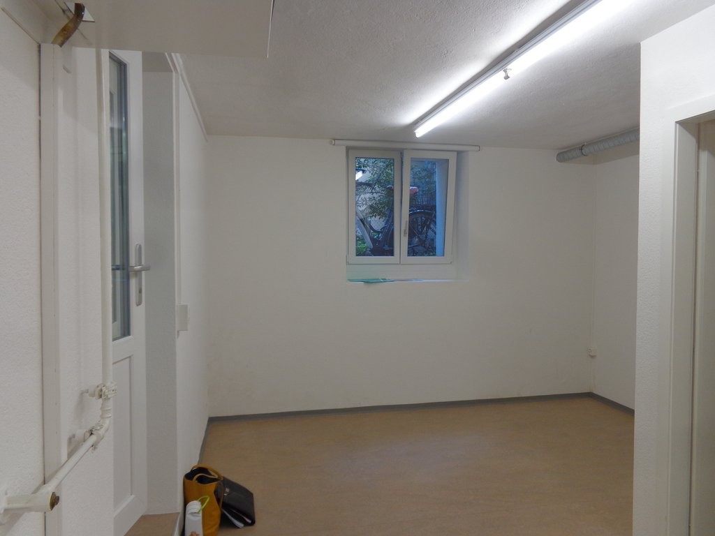 35m² commerciale, foto 3 di 5