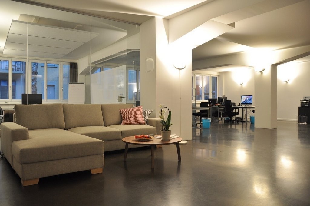 189m² office