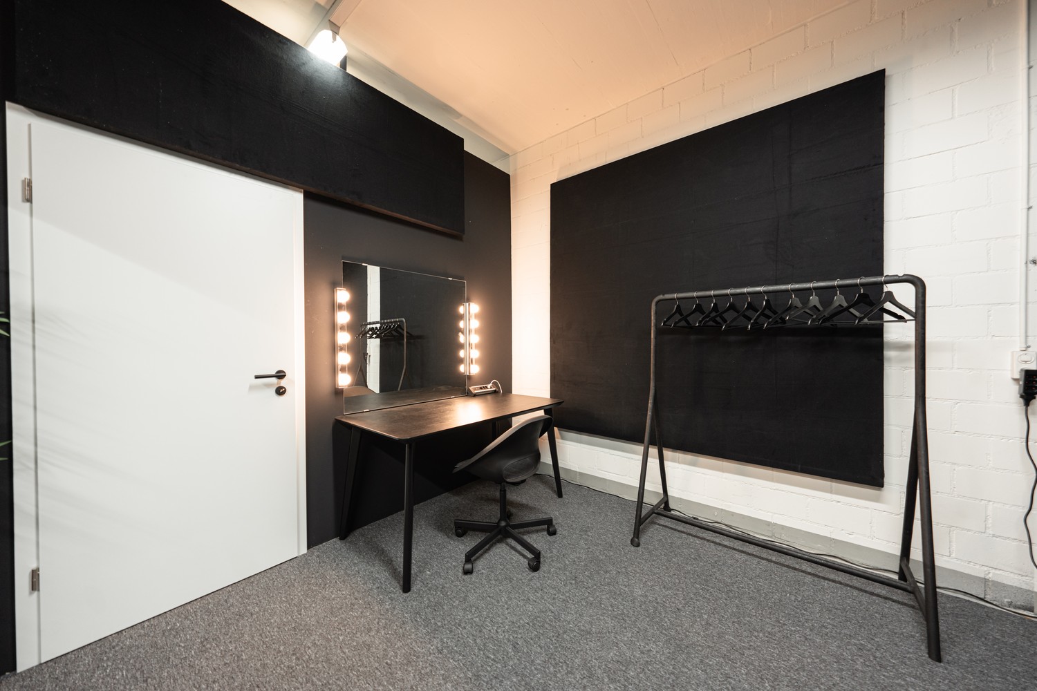 Office, Foto 4 von 10
