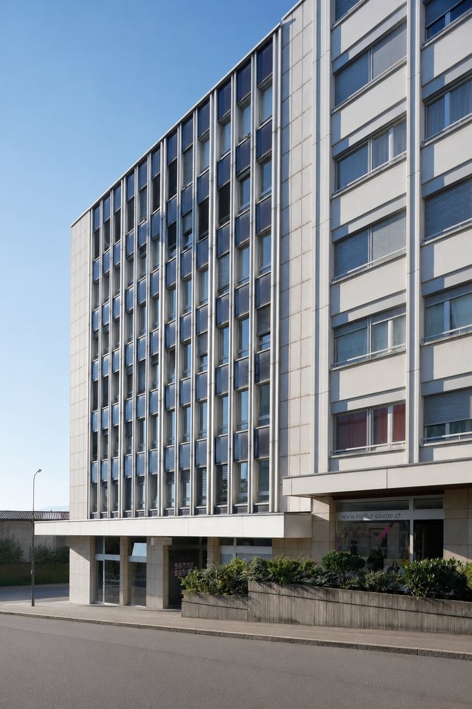 219m² Büro, Foto 1 von 6