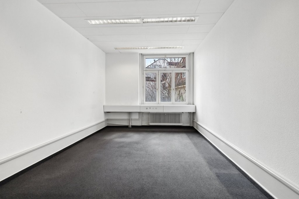 371m² office, Foto 4 von 10